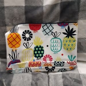 Thirty-one Zipper pouch
